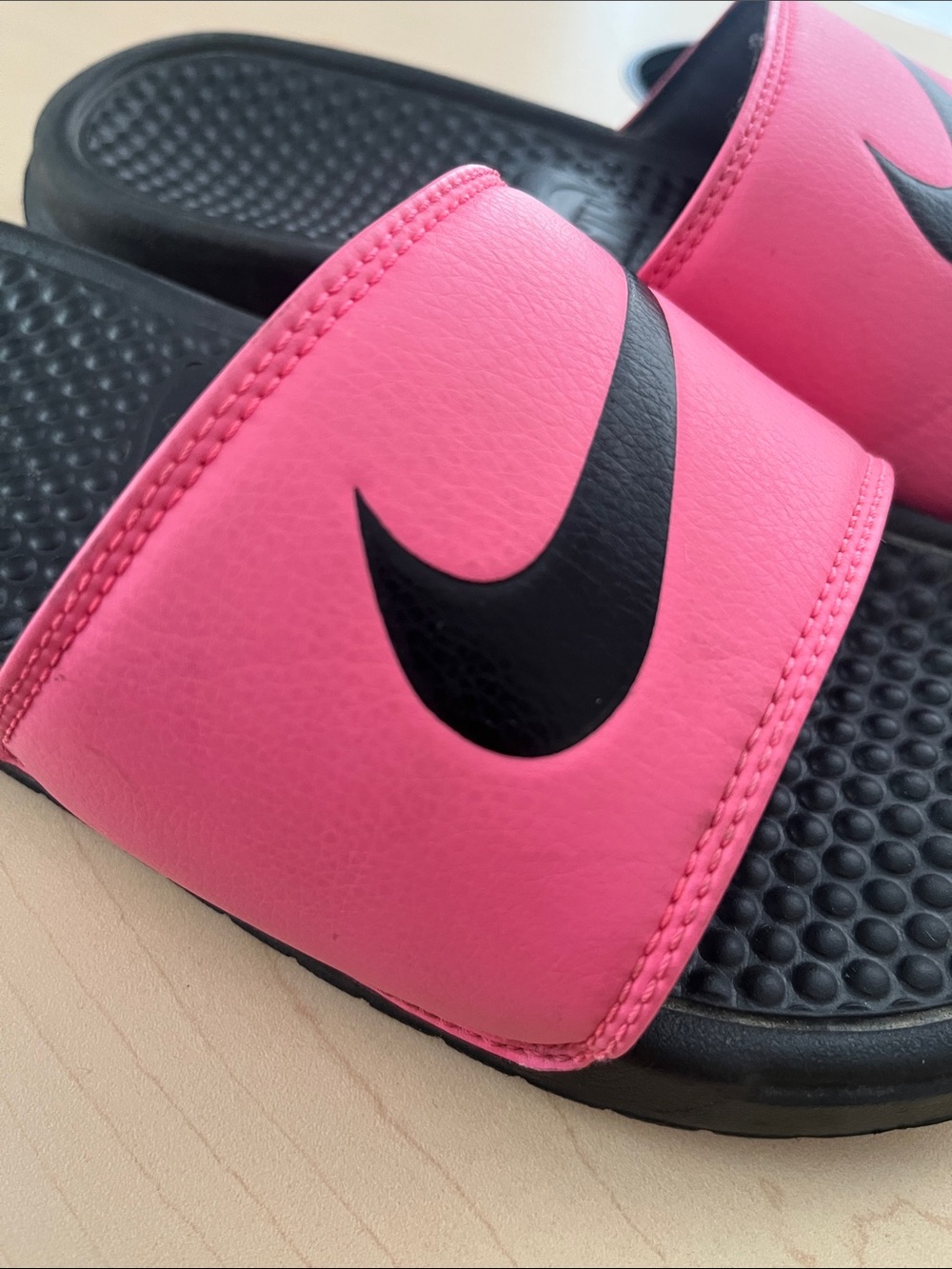 Nike Benassi JDI Slides • Pink • Women's 9 - Picture 5 of 9